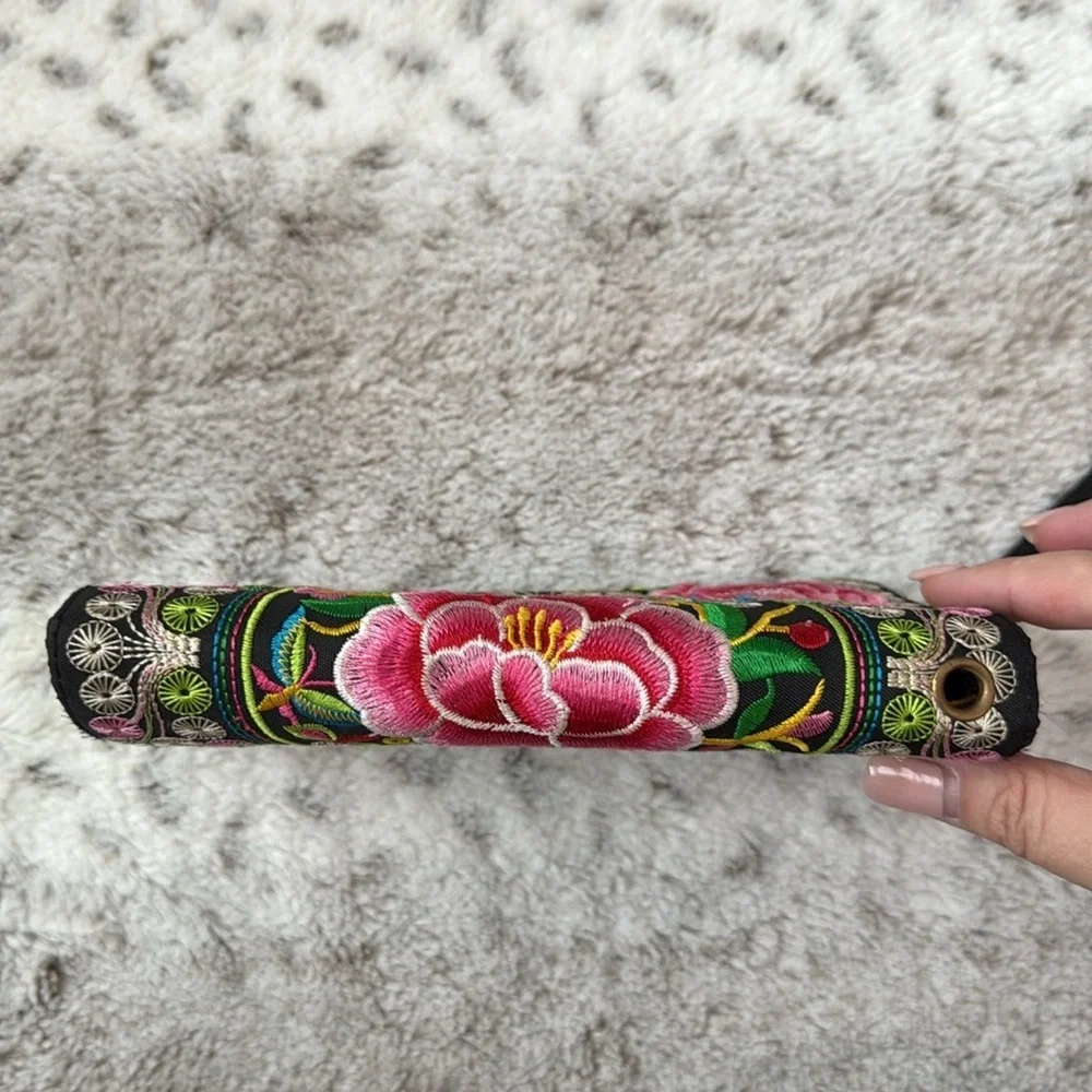 Pink floral embroidered wristlet boho chic fiesta festival resortwear Barbie